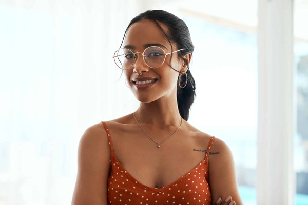 What Are the Best Tips for Wearing a Bold Striped Suit with Confidence?